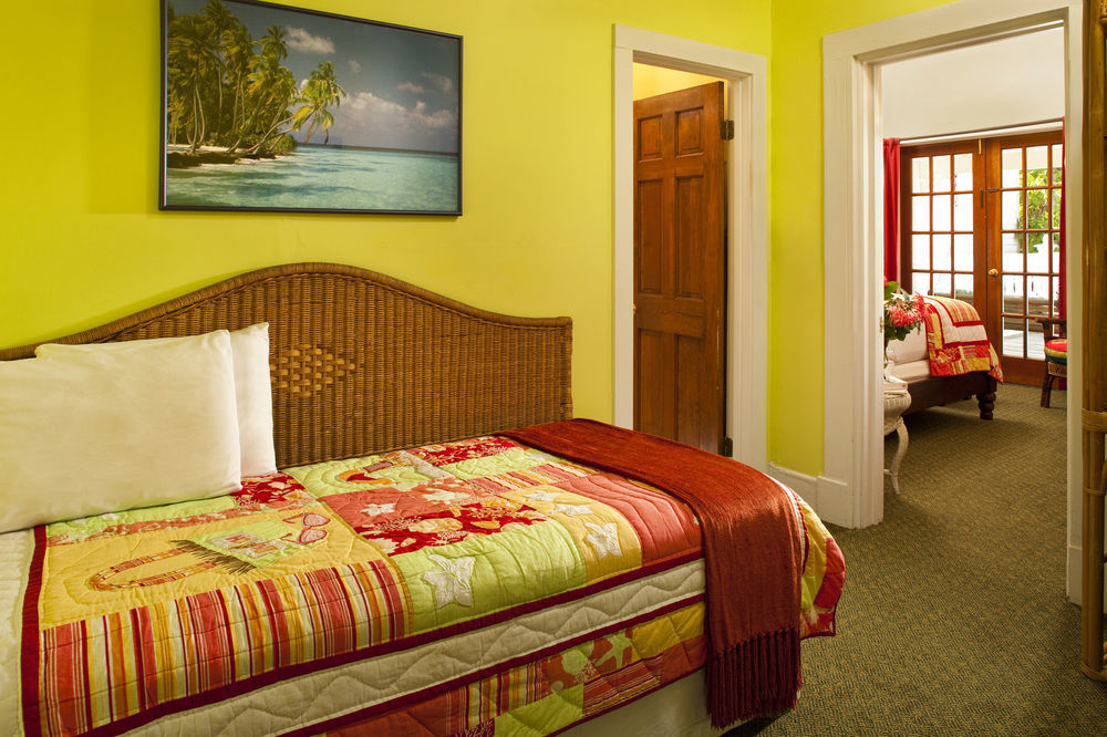 Tropical Inn Key West Bagian luar foto