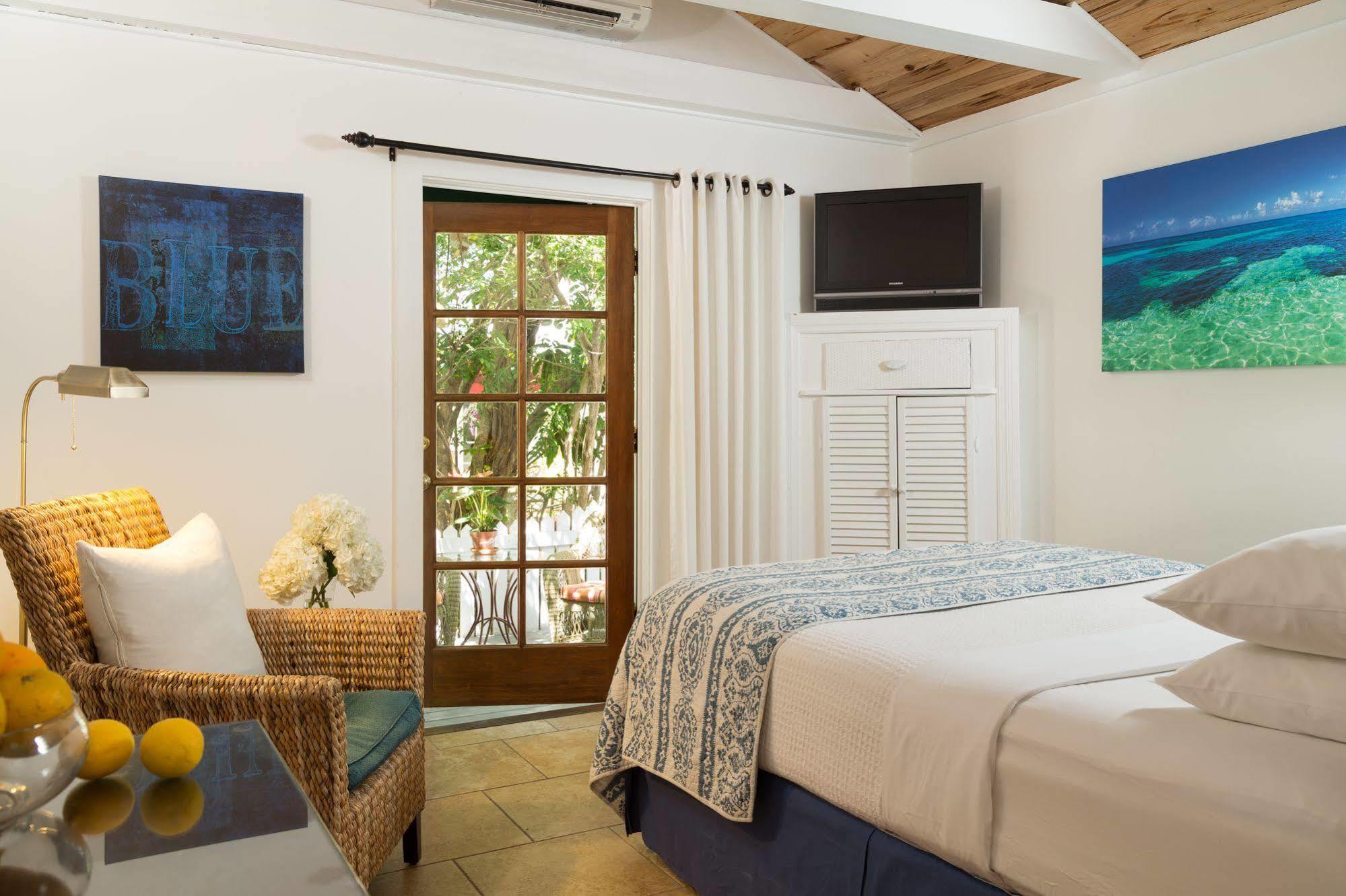 Tropical Inn Key West Bagian luar foto