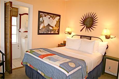 Tropical Inn Key West Bagian luar foto